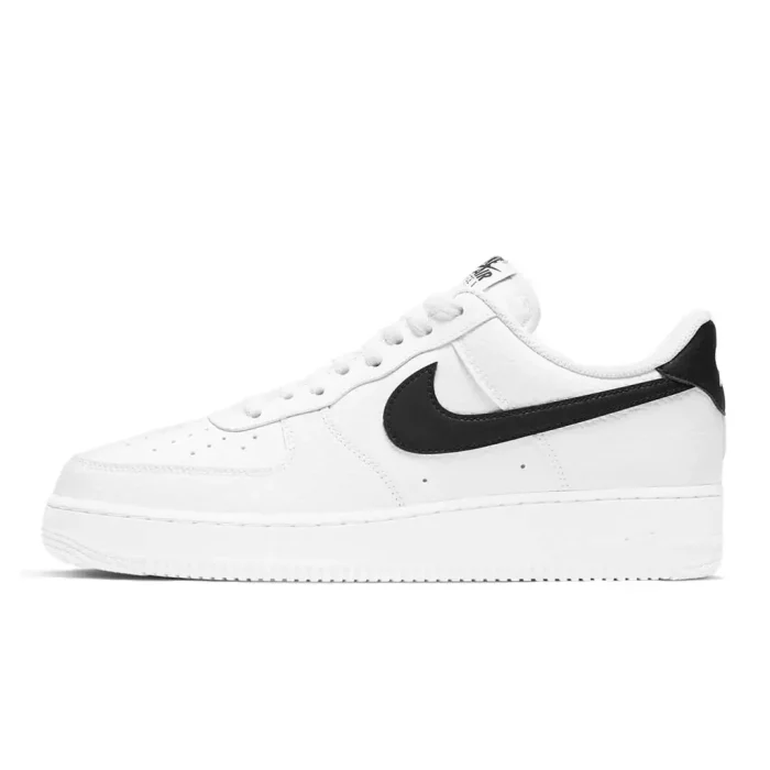 Nike Air Force 1 07 White Black