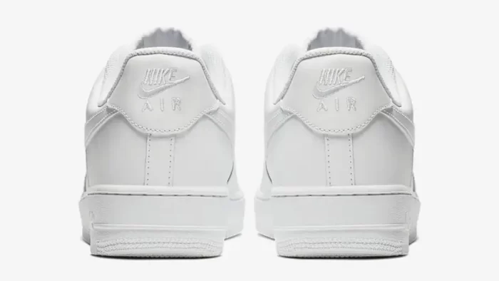 Nike Air Force 1 07 Triple White 2021