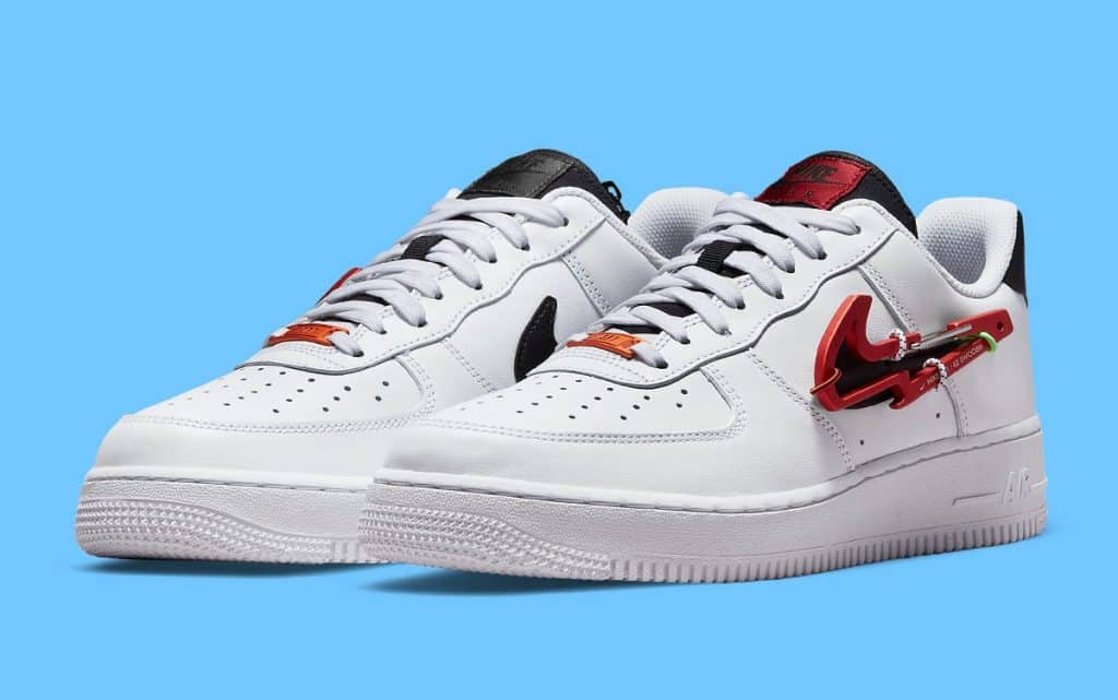 Nike Air Force 1 Low White Carabiner Swoosh