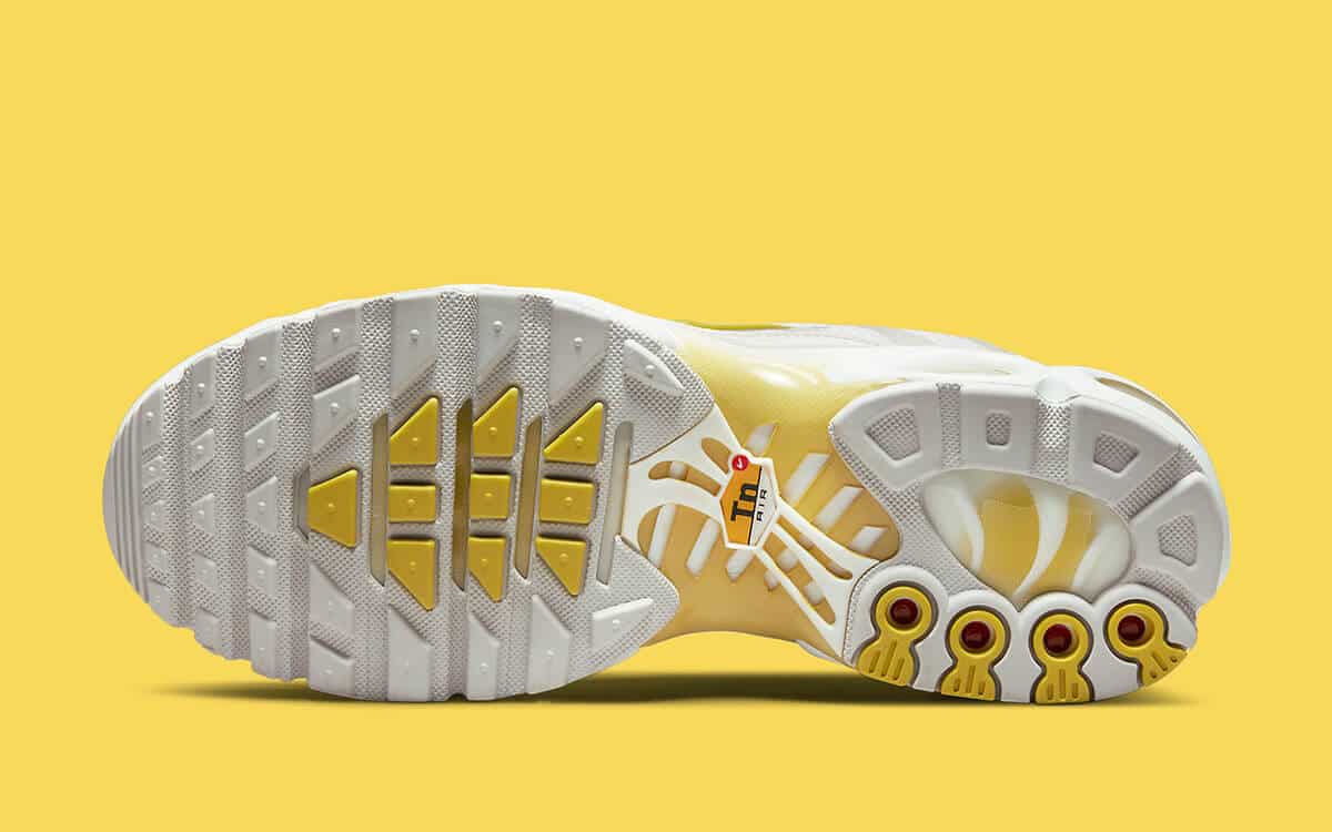 Lemon yellow clearance air max plus