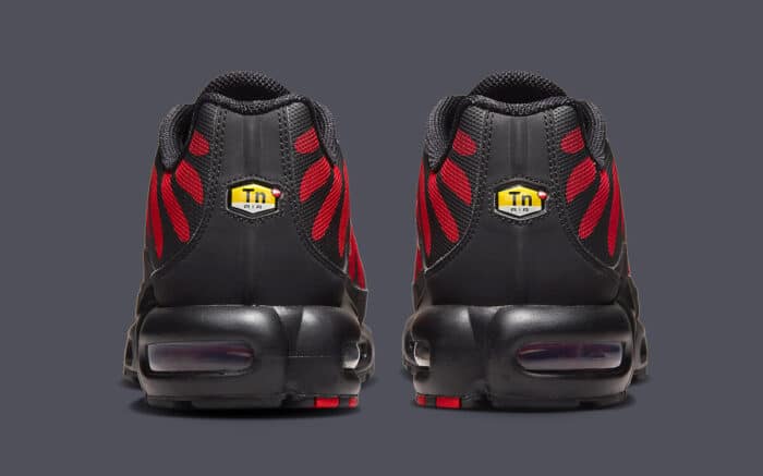 Nike TN Air Max Plus Bred Reflective Red