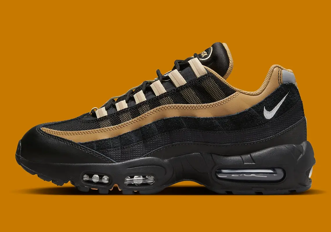 Nike Air Max 95 Piping Gold with Silver
