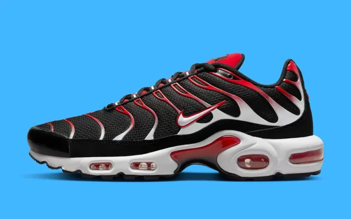TN Air Max Plus Black and White with Red Strike