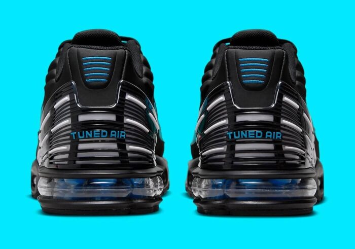 Aqua Illuminates Nike TN Air Max Plus 3