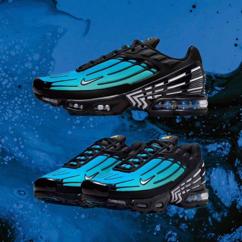 Aqua Illuminates Nike TN Air Max Plus 3