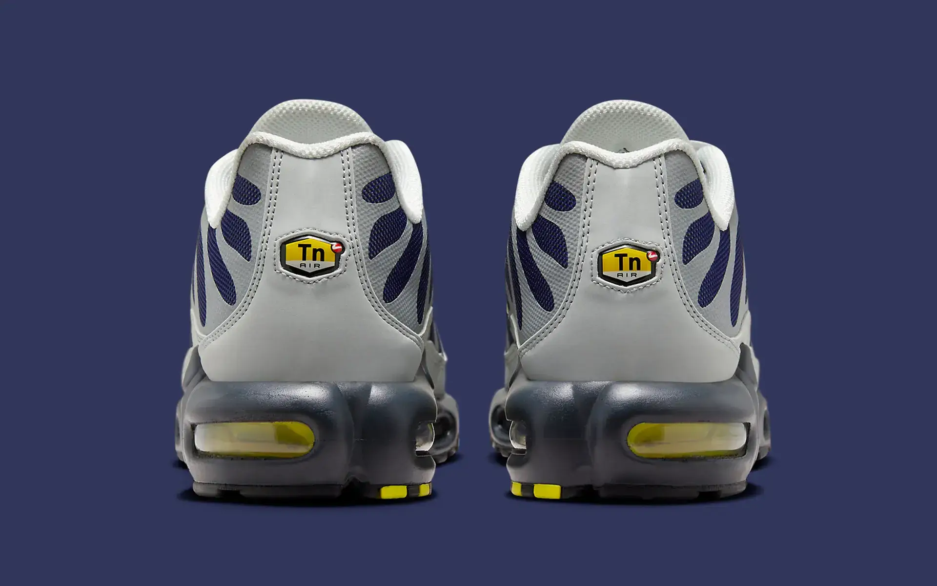 nike air max plus grey navy volt fz4622 001 5.jpg