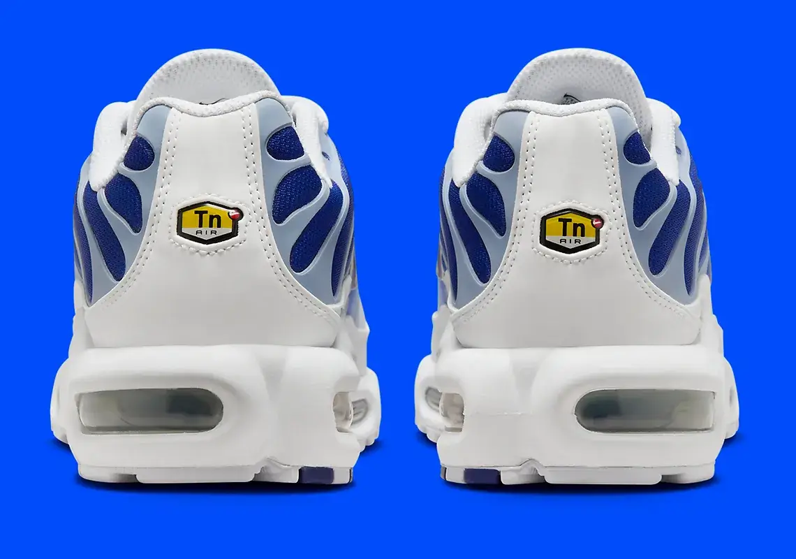 nike air max plus white blue fade fz4345 100 3.jpg