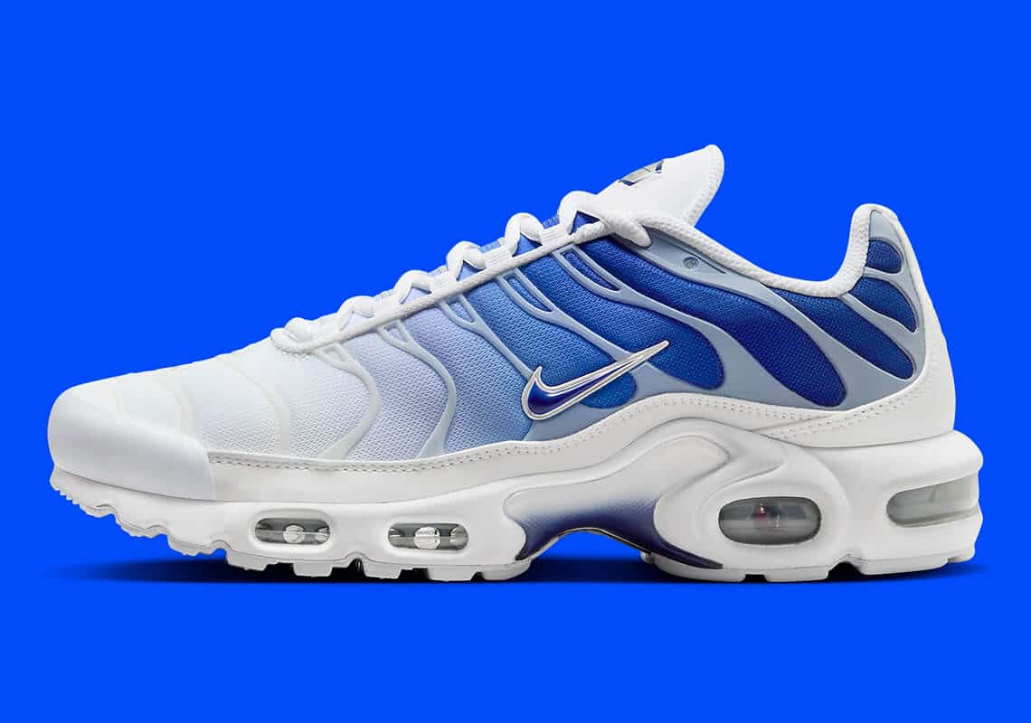 New Blue Gradient to the Nike TN Air Max Plus