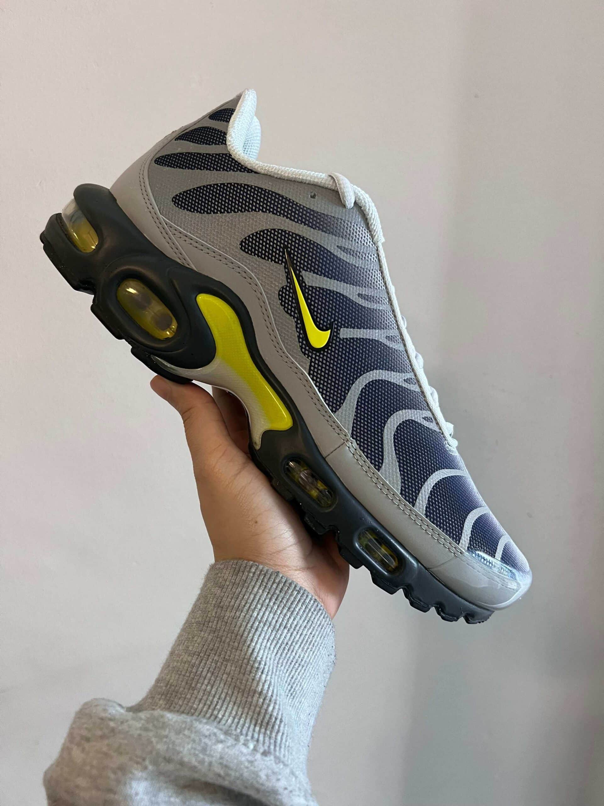 Exclusive New Nike TN Air Max Plus Grey Navy Yellow