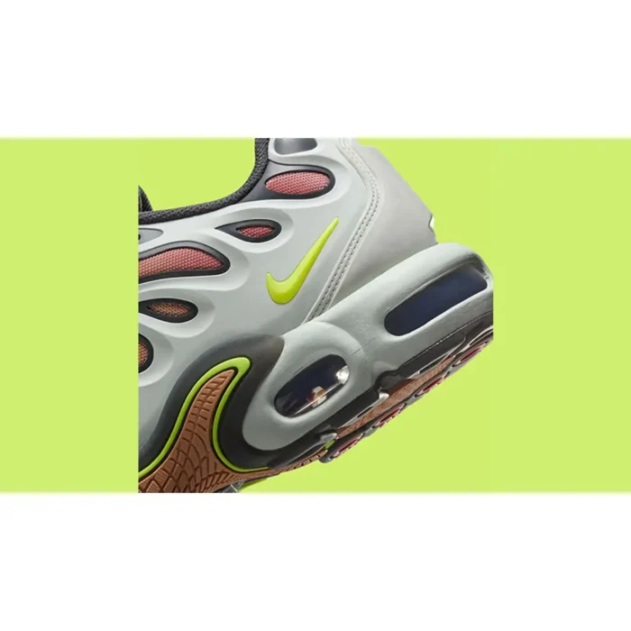 Nike TN Air Max Plus Drift Light Silver