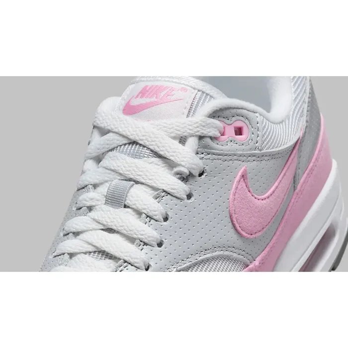 Nike Air Max 1 Metallic Platinum Pink