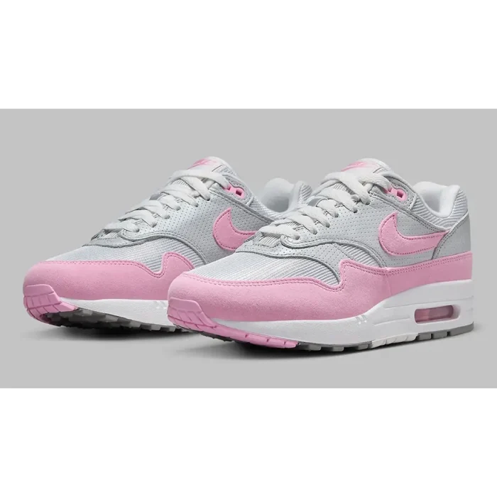 Nike Air Max 1 Metallic Platinum Pink