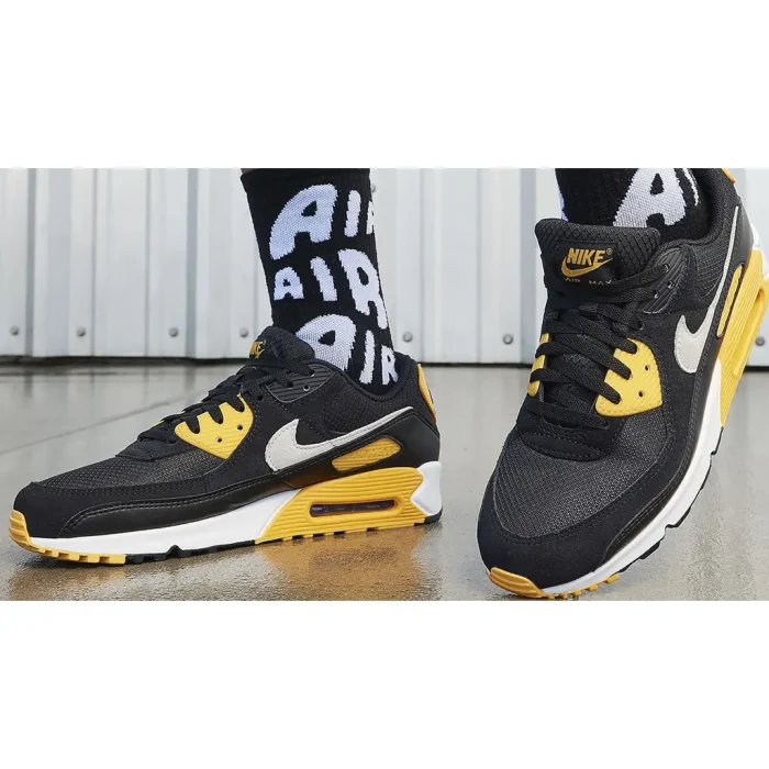 Nike Air Max 90 Black University Gold