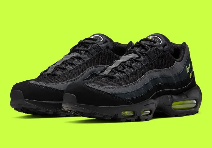 Nike Air Max 95 Retro Logo Black Volt Coming Back