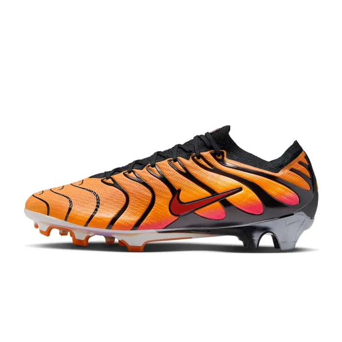 Nike Mercurial Vapor 15 x Air Max Plus Black Pimento