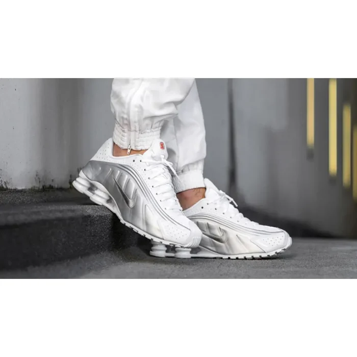 Nike Shox R4 White Metallic Silver