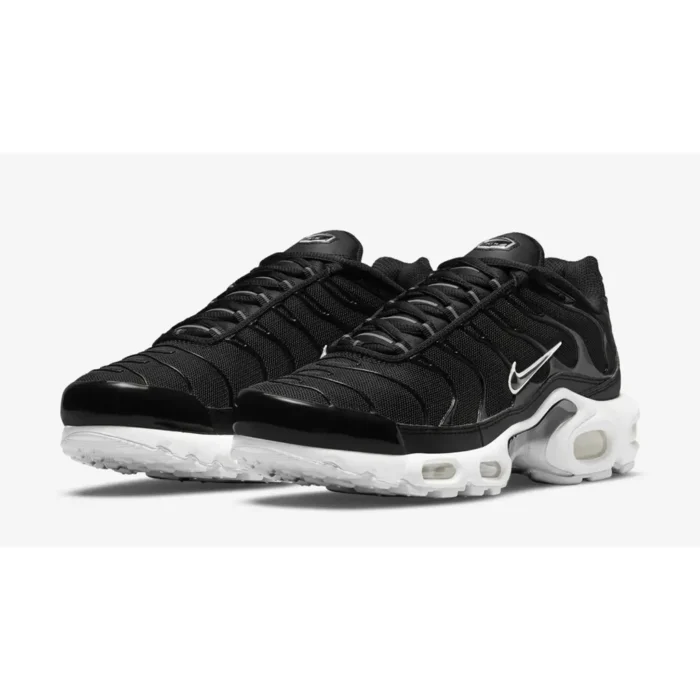 Nike TN Air Max Plus Black White