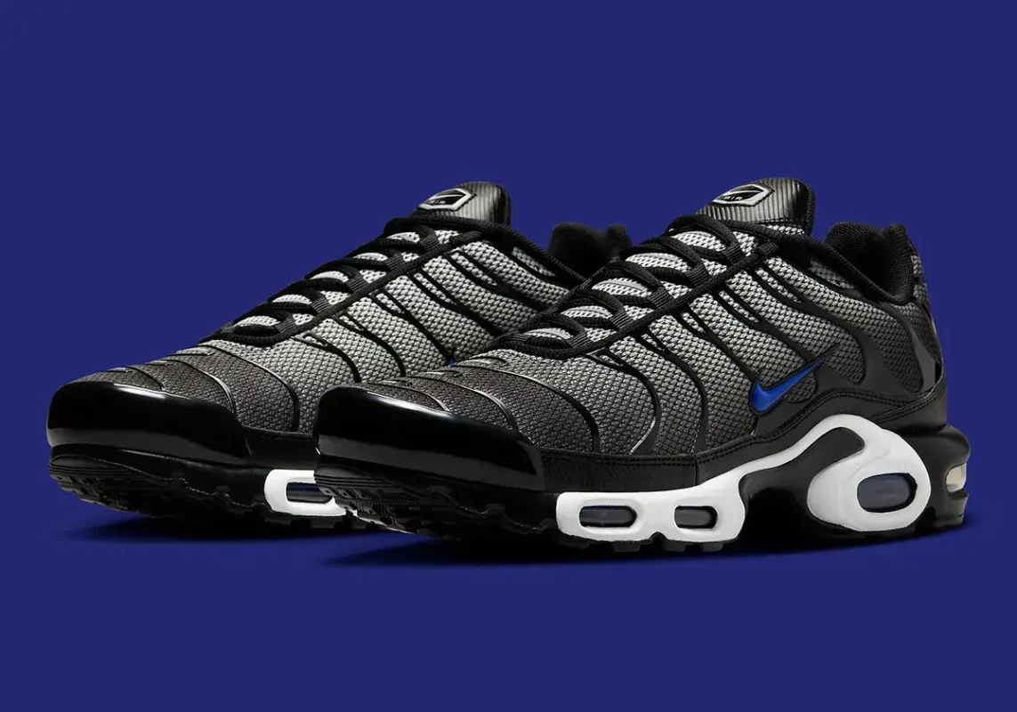 The Nike TN Air Max Plus icon Stealthy midnight