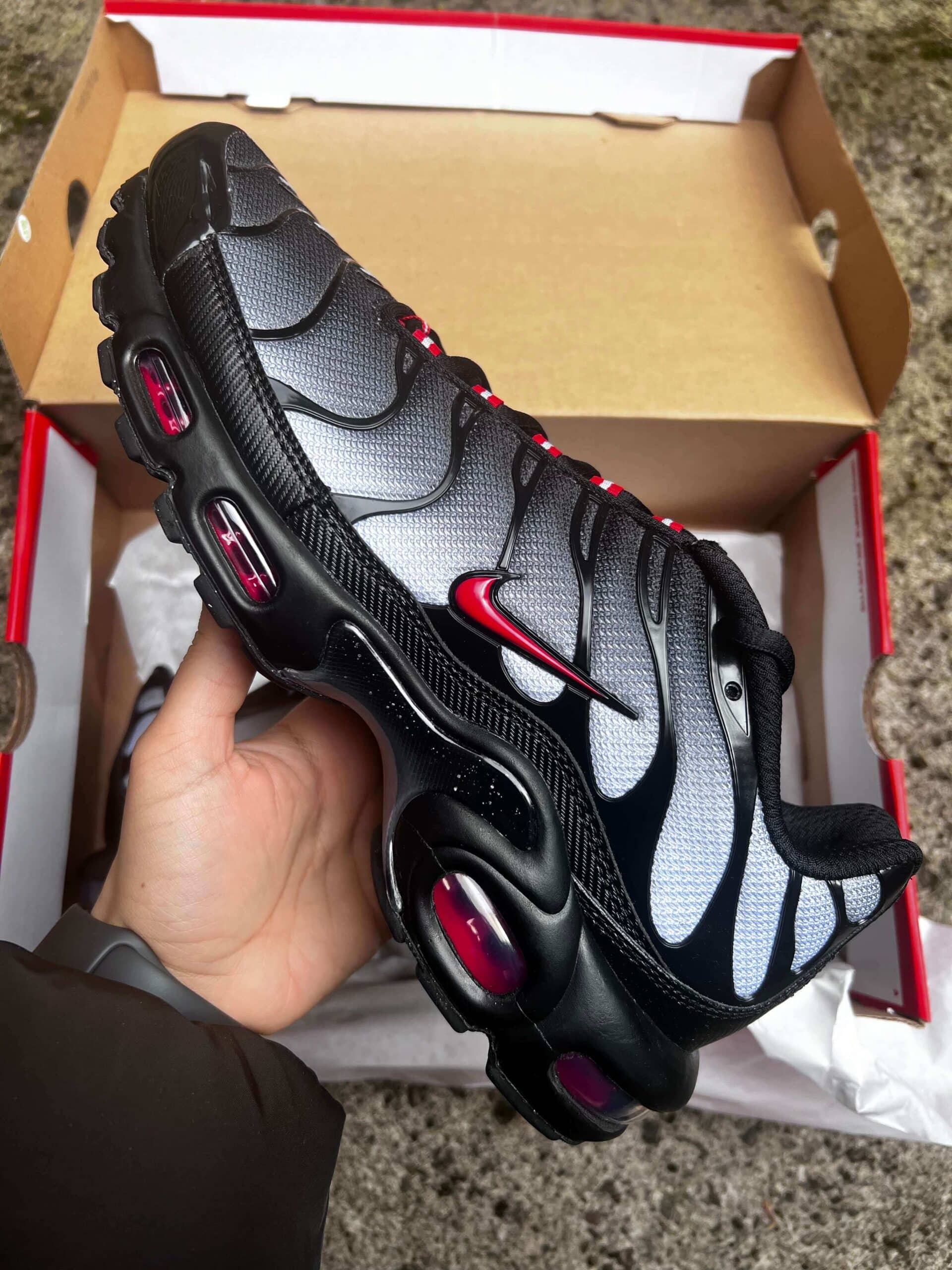 Nike TN Air Max Plus Black Grey 2024