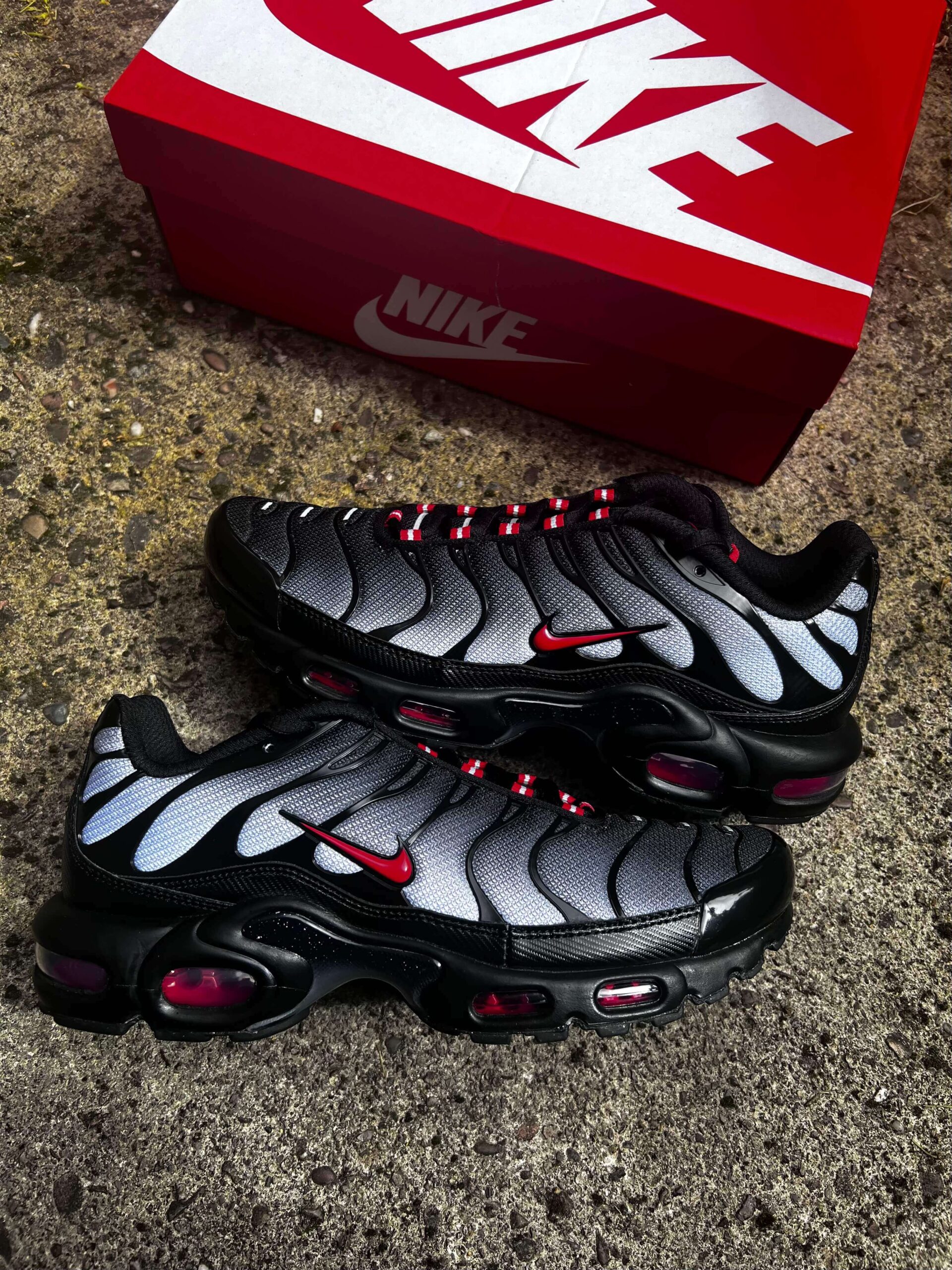 Nike TN Air Max Plus Black Grey 2024