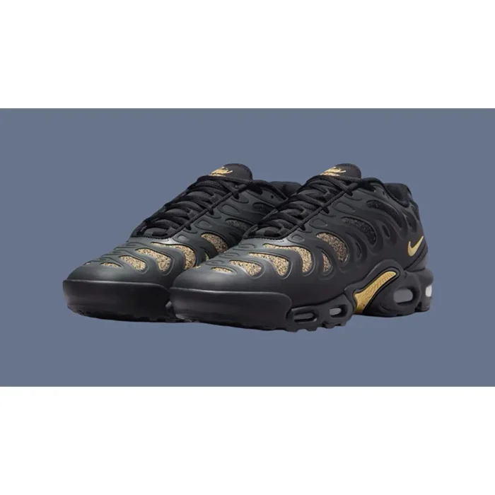 PSG x Nike TN Air Max Plus Drift Black Gold