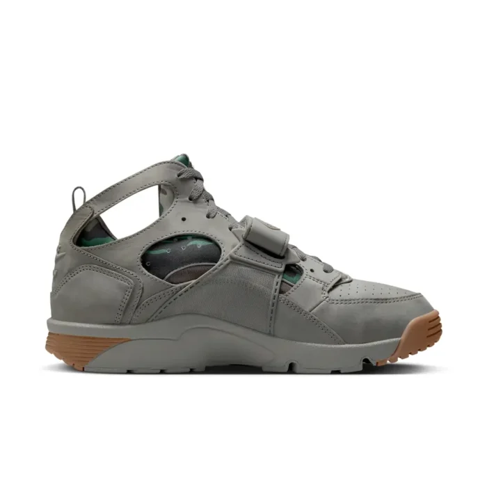 Corteiz x Nike Air Trainer Huarache Flat Pewter