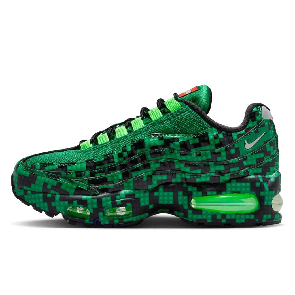 LEGO x Nike Air Max 95 GS Lucky Green LEGO x Nike Air Max 95 GS Lucky Green