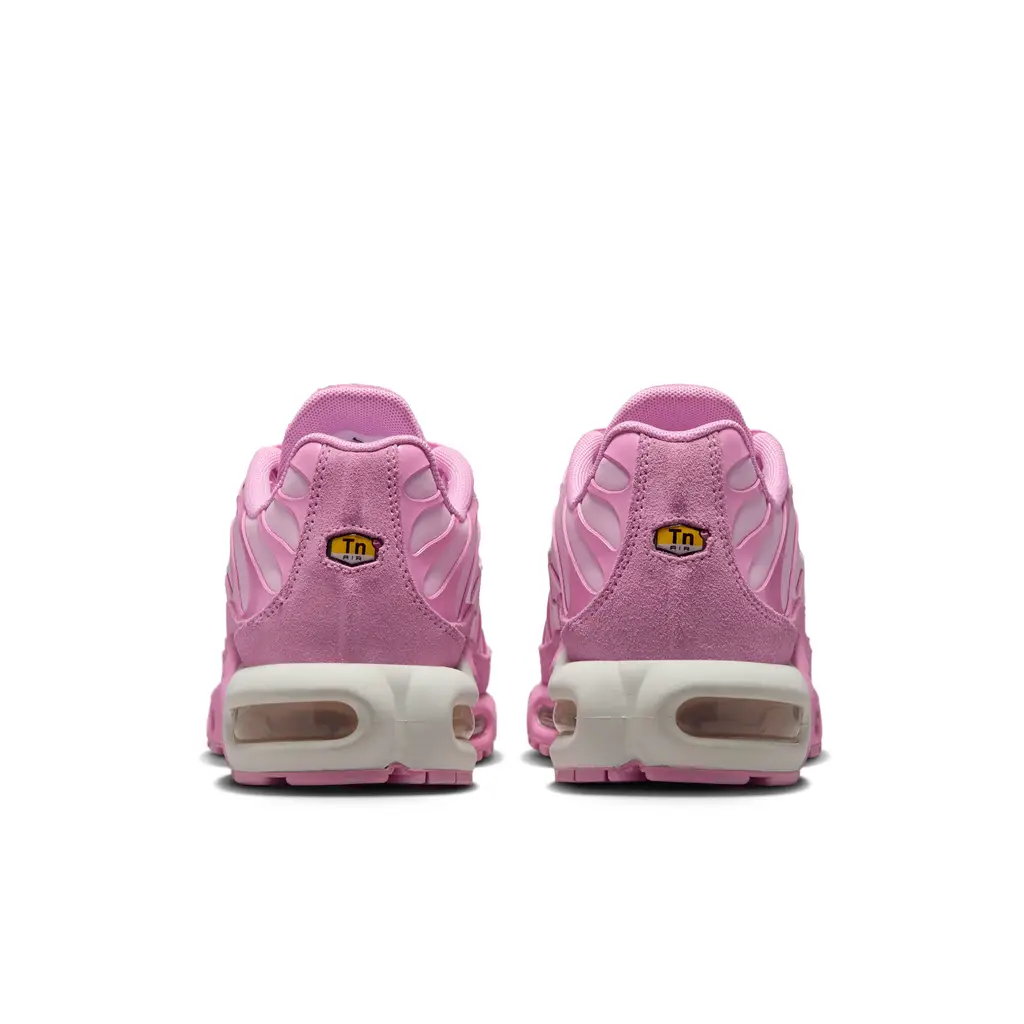 Nike TN Air Max Plus Suede Pink Rise Nike TN Air Max Plus Suede Pink Rise