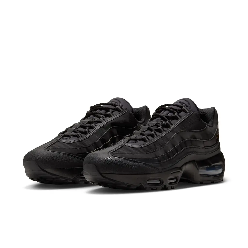 Nike Air Max 95 GORE-TEX Triple Black Nike Air Max 95 GORE-TEX Triple Black