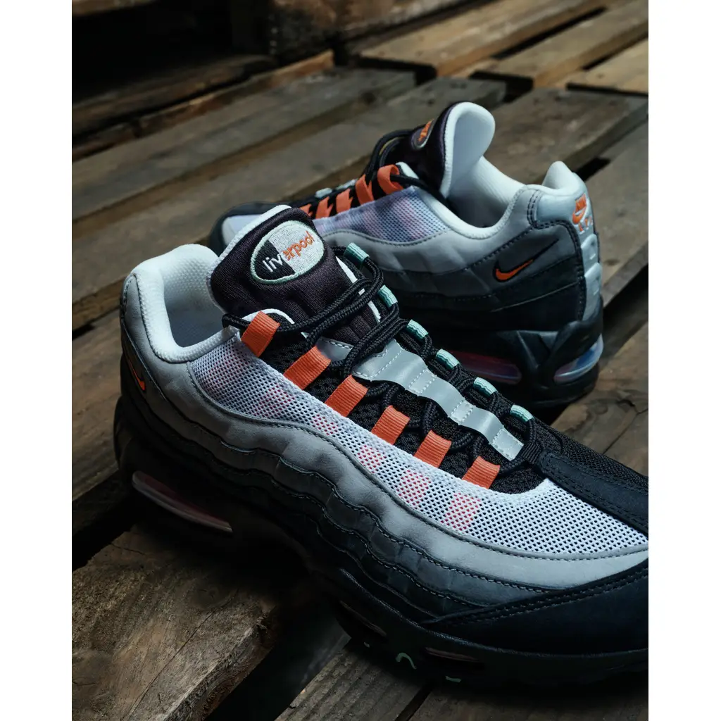 Nike Air Max 95 Liverpool JD Exclusive Nike Air Max 95 Liverpool JD Exclusive