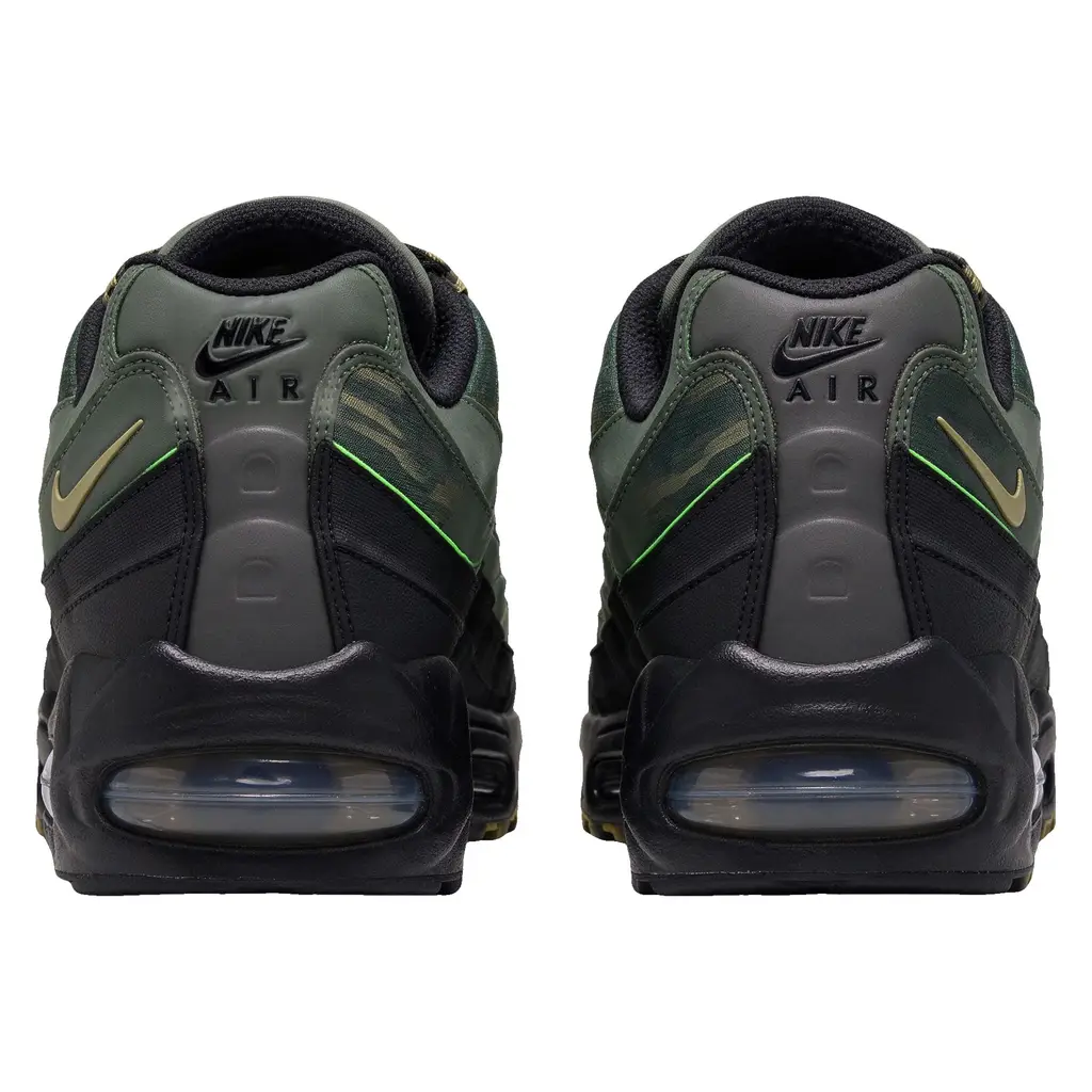 Nike Air Max 95 GORE-TEX Olive Green Nike Air Max 95 GORE-TEX Olive Green
