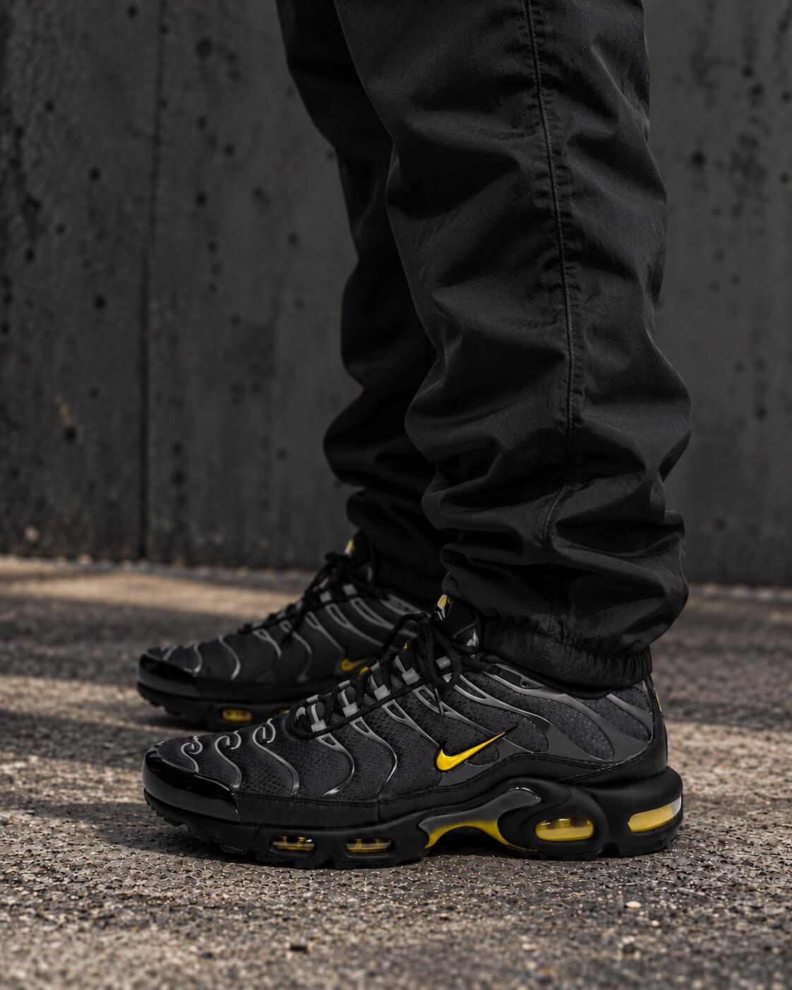 Nike Batman Pack 2026: Black and Yellow Takes Over Nike Batman Pack 2026: Black and Yellow Takes Over